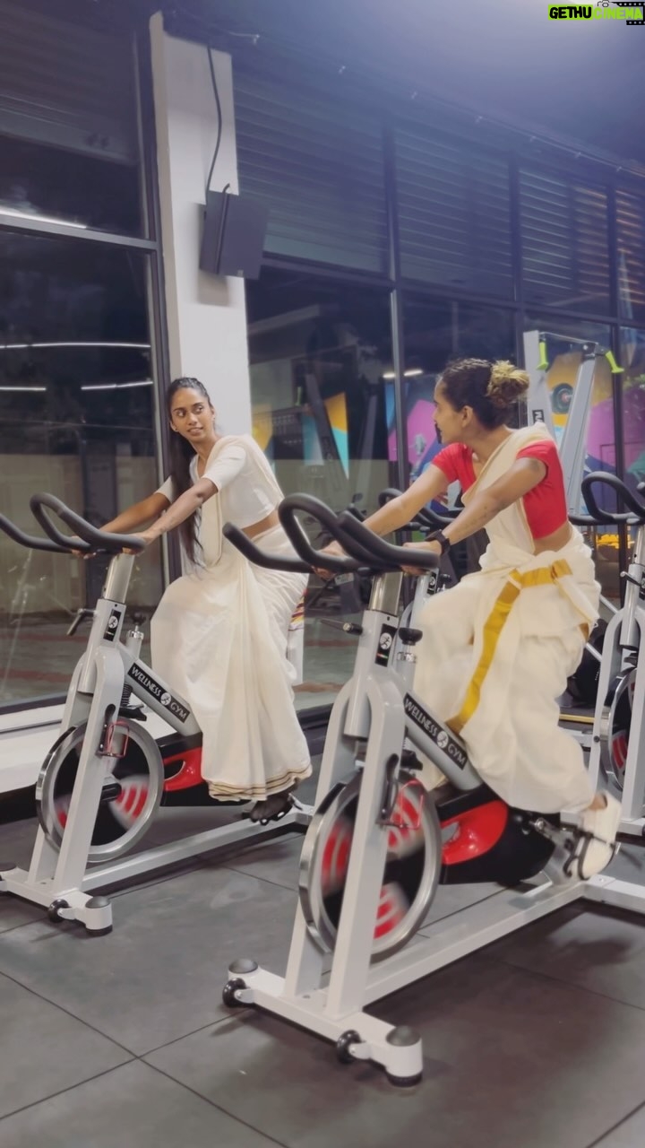 Sajna Saaj - 341 Likes - Welcome to @kombufitness : Where grace meets grit. Celebrating our roots while breaking boundaries, Fitness in Kerala sarees, because strength is always in style.
•
#kombufitness #grace #grit #roots #breakingboundaries #fitness #keralasaree #strength #style