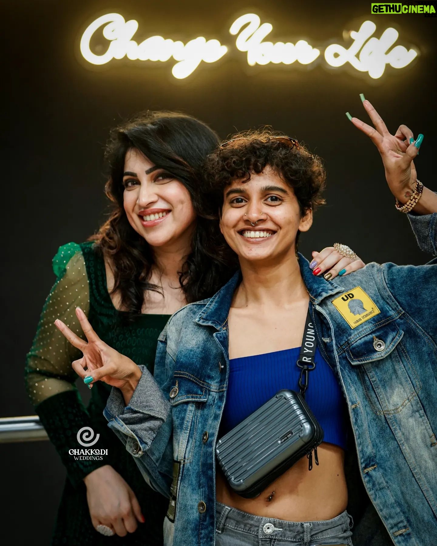 Sajna Saaj - 1K Likes - 💕sistah🫂
@vaikharose ❤️