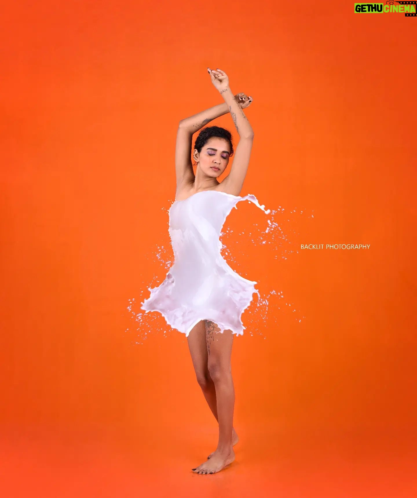 Sajna Saaj - 3 Likes - The fun of getting dressed is it's a creative experience :-)
Click @backlit_photography_
Model @sajna_saaj_official
Thanks @akhil__mermedian
#explore #explorepage #viral #model #styledbysaaj #modellife #modeling #modelshoot #instagram #instafashion #instagood #insta #instadaily #instalike #trending #photography #passion #photoshoot #viralpost #instamood #classy #sajnasaaj #sajnasaajofficial #_sajna_saaj_