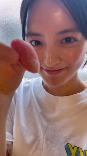 Saki Kiyoi Instagram - .
みなさんこれ何か分かりますか〜？？？
　
　
　
　
　
　
　
　
　
　
　
　
　

　
　

 
✼••┈┈┈┈┈┈┈┈┈┈┈┈┈┈┈┈••✼

please follow me💛
팔로우 해주세요🩵
关注我的Instagram🩷
ikuti saya di instagram🧡

@kiyoisaki_official 

✼••┈┈┈┈┈┈┈┈┈┈┈┈┈┈┈┈••✼

 
　
　
　
　
#japan#girl#eat#japanesefood 
#清井咲希#スターダストプロモーション