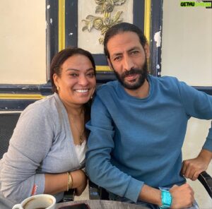 Salah Bensalah Instagram - بشرى أهريش لعزيزة 🎩❤️🙏
.
.
.
#photooftheday #travelphotography #filmmaking #cinematographer #viral #fyp #salahbensalah #filmmaking #followme #travel#acting #summer#adventure#casablanca🇲🇦 #photographie#adventures#adventures
#salahbensalah#globalphotography 
#worldphotographyday#followｍe  #smile😊#travelphoto#heaven_of_travel_#@adveture_world#cinema#theadventurechallenge#adventuretime#
#modelife