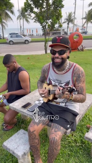 Salgadinho Instagram - @elo4oficial vcs seguem me emocionando, alias emocionando a todos, mais uma vez obrigado 🙌🏾🥲😃

#Repost @elo4oficial
・・・
MUNDO DOS SONHOS 😴💭

✍🏾 Lula Barbosa / Álvaro Gomes 
.
.
.
.
.
.
.
.
.
.
.
.
.
.
.
.
.
.
.
#pandeiro #cavaco #violao #riodejaneiro #saopaulo #pagode #samba #pagode90