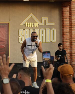 Salgadinho Instagram - Isso é “CASA DO SALGADO A FESTA” 2ª edição 🔥🎶

🍺 @cervejacacildis 

#abase90 #pagode #pagode90 #samba #casadosalgado