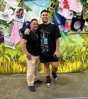 Salina EsTitties Instagram - Ahhh my friends are quite literally the best, and got to do it all with my dad today! Come see my cartoon dora jungle Bootz Experience at @rupaulsdragcon this weekend! #2451 #dragcon #Bootz