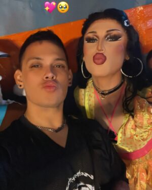 Salina EsTitties Instagram - think i was fan girling. 🤭
DC #CapitolPride treated me so well and kept the sisters BOOKED!!! 
🏳️‍🌈💖🏳️‍🌈
Thank you @daveperruzza @pitchersdc @cakedoesdrag x @lyledc for an amazing weekend!!