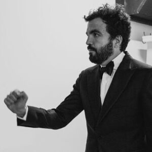 Salvador Martinha Instagram - Hoje imaginei-me a fazer 100 espetáculos por ano.
Quem é que tá comigo? 
🤜 ( inserir localidade )
