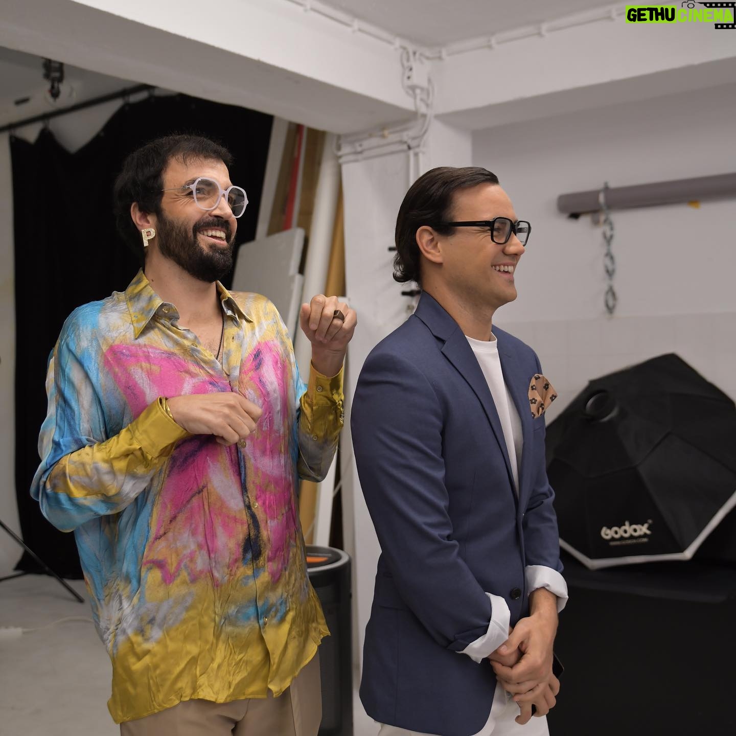 Salvador Martinha - 21.8K Likes - Plim&Ronron prestigiam @lisboafashionweek
Fui ,fui, fui! Parabéns à Vera da Buzina pela guerreira que é! Tamos juntas , baby!