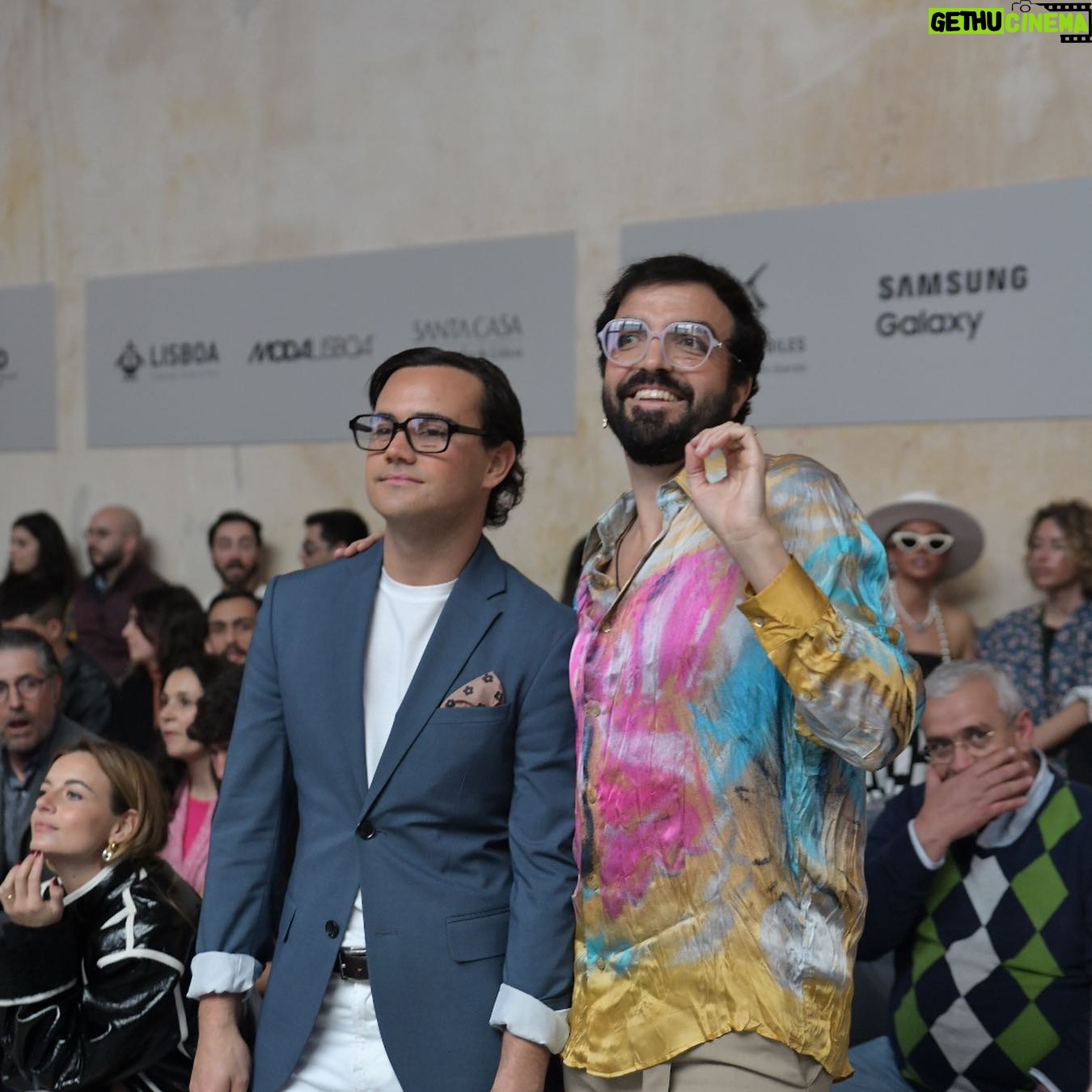 Salvador Martinha - 21.8K Likes - Plim&Ronron prestigiam @lisboafashionweek
Fui ,fui, fui! Parabéns à Vera da Buzina pela guerreira que é! Tamos juntas , baby!