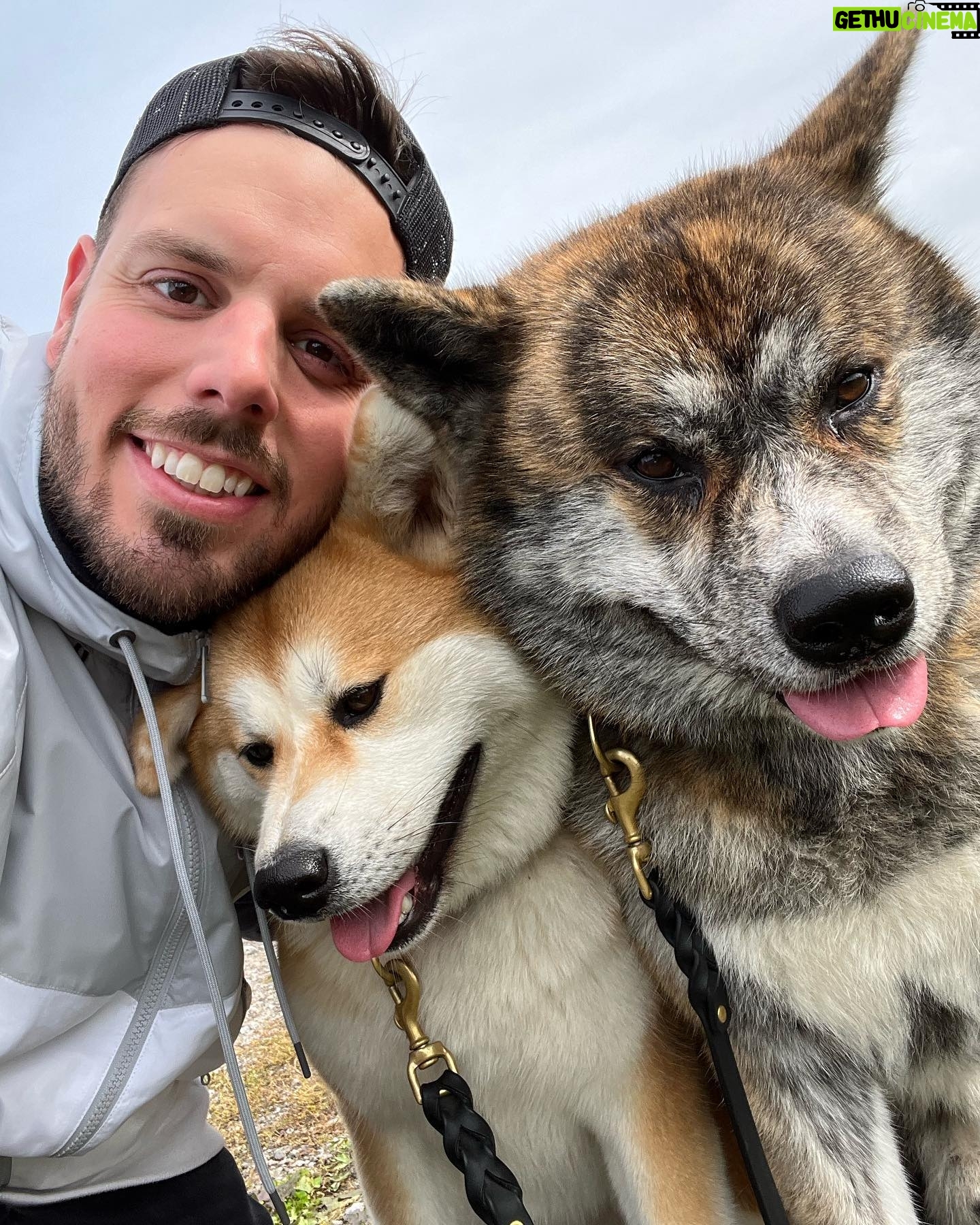 Sam Breton - 8.6K Likes - Quand ça va ben.. 📷😅👌