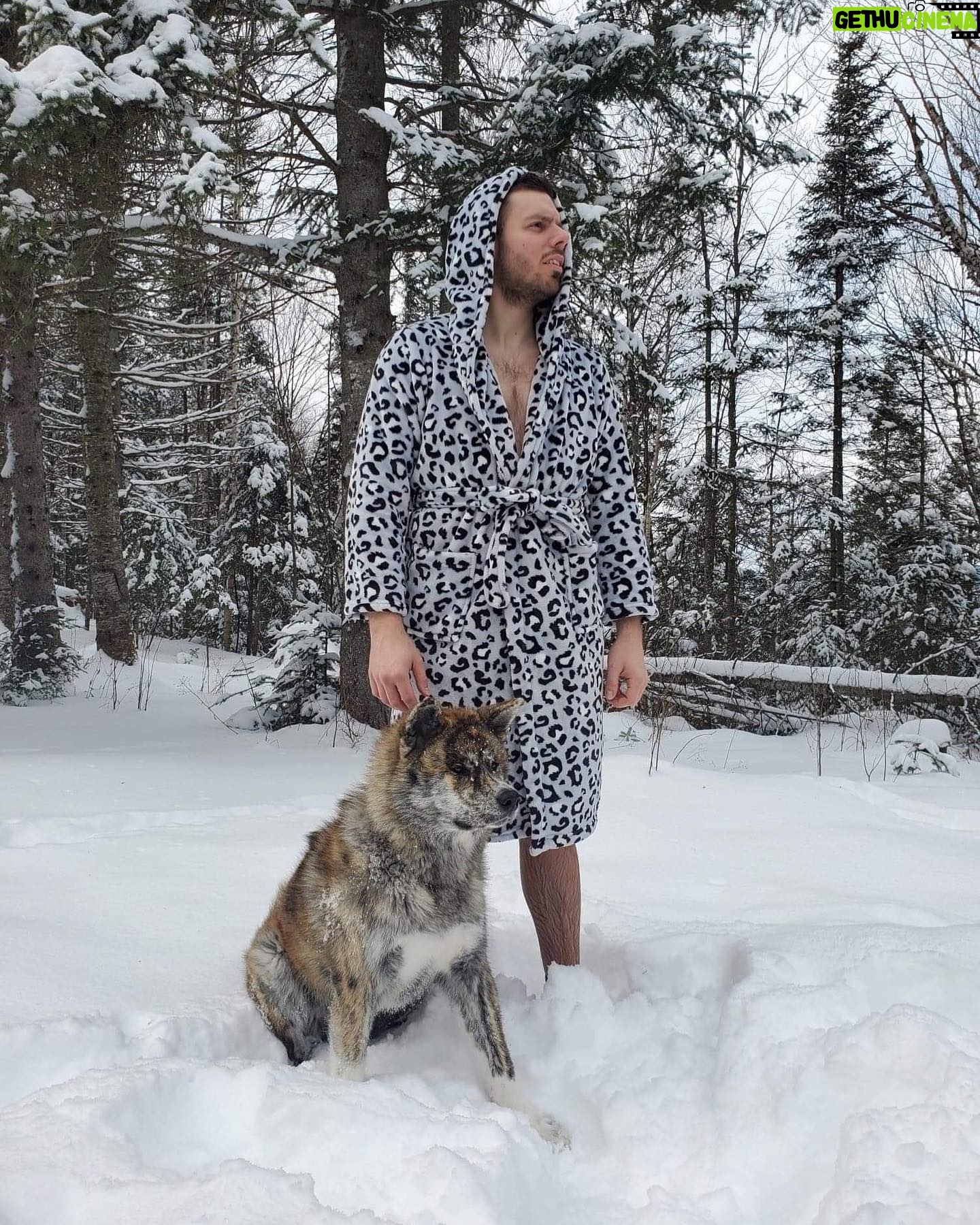 Sam Breton - 5.2K Likes - Armé de mon loup, prêt pour 2020 🐺