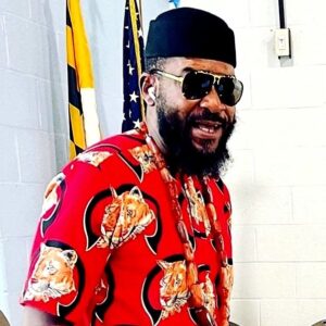 Sam Dede Instagram - Welcome to the year of reckoning with the elders, brother. @chidimokeme

They have observed that you have been the man you were born to be and therefore, deserving of a place in the Council of Elders. 

As the Acolyte of the Deities, I summon you to proceed with the grace of  a battle tested Warrior....
Dance to the rhythm of the  drums of the  elders and take your place at the Feast of Wisdom. 

May the spirits continue to be with us.....🍺🍺🍺