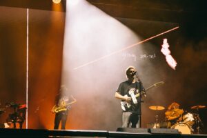 Sam Fender Instagram - Splendour that was fucking unreal! Australia we can’t quite believe the love we’ve received from you lot, can’t wait to come back. See you then ❤️🇦🇺