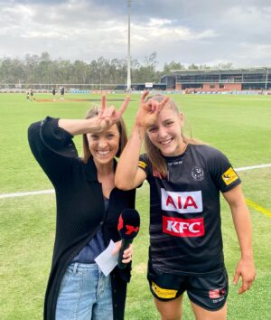 Sam Lane Instagram - Willlld game. 
Final term 🎯 from 50-gamer Mikala Cann, aka The Bull, and Pies upset Lions by five pts at Springers @7afl @abbeycholmes @jasonbennetttv @kate.mac.9 @collingwood_fc d @brisbanelions @aflwomens @afl @mikicann 🎯