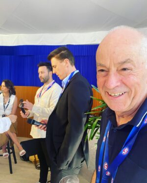 Sam Lane Instagram - Dad called his 39th VFL/AFL mens grand final yesterday. Pre/post match ☕️/🎷 :)
@3aw693 @abcaustralia @abctv @abc_sport @channel10au