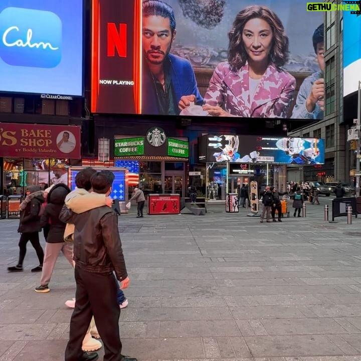Sam Li - 25.4K Likes - The love from NYC has been unreal ❤️🔥❤️🔥❤️🔥 seriously… pinch us we must be dreaming… mucho gracias for the continued support guys 😭 please tell all ur frens and fam about us 🙏 lets get this show numba ONE!!! #thebrotherssun @netflix @netflixgeeked @netflixgolden