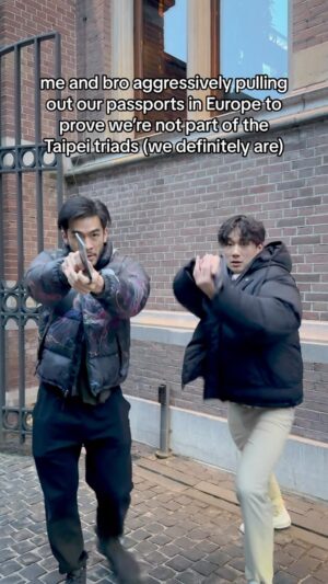 Sam Li Instagram - The Brothers Sun (occasionally) work with cops 🤝

Stream #thebrotherssun on Netflix! 

#bros #brothers #sibling #asianguy #asianmen #mandarin #eurotrip #cops #samsongli #justinchien