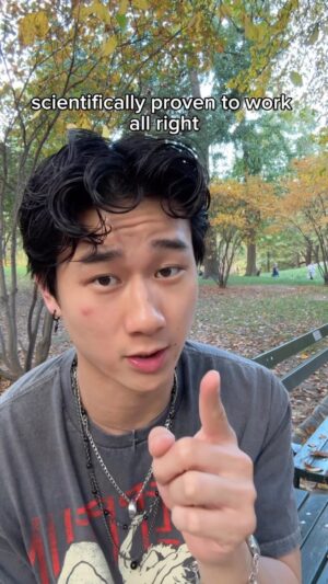 Sam Li Instagram - how to approach your crush according to science 

#crush #datingadvice #datingmemes #relationshipmemes #rizz