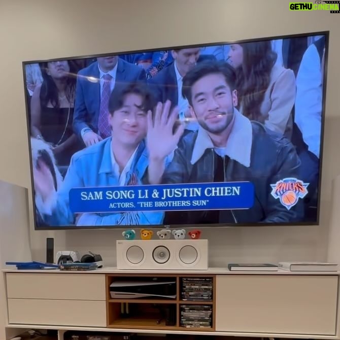 Sam Li - 25.4K Likes - The love from NYC has been unreal ❤️🔥❤️🔥❤️🔥 seriously… pinch us we must be dreaming… mucho gracias for the continued support guys 😭 please tell all ur frens and fam about us 🙏 lets get this show numba ONE!!! #thebrotherssun @netflix @netflixgeeked @netflixgolden