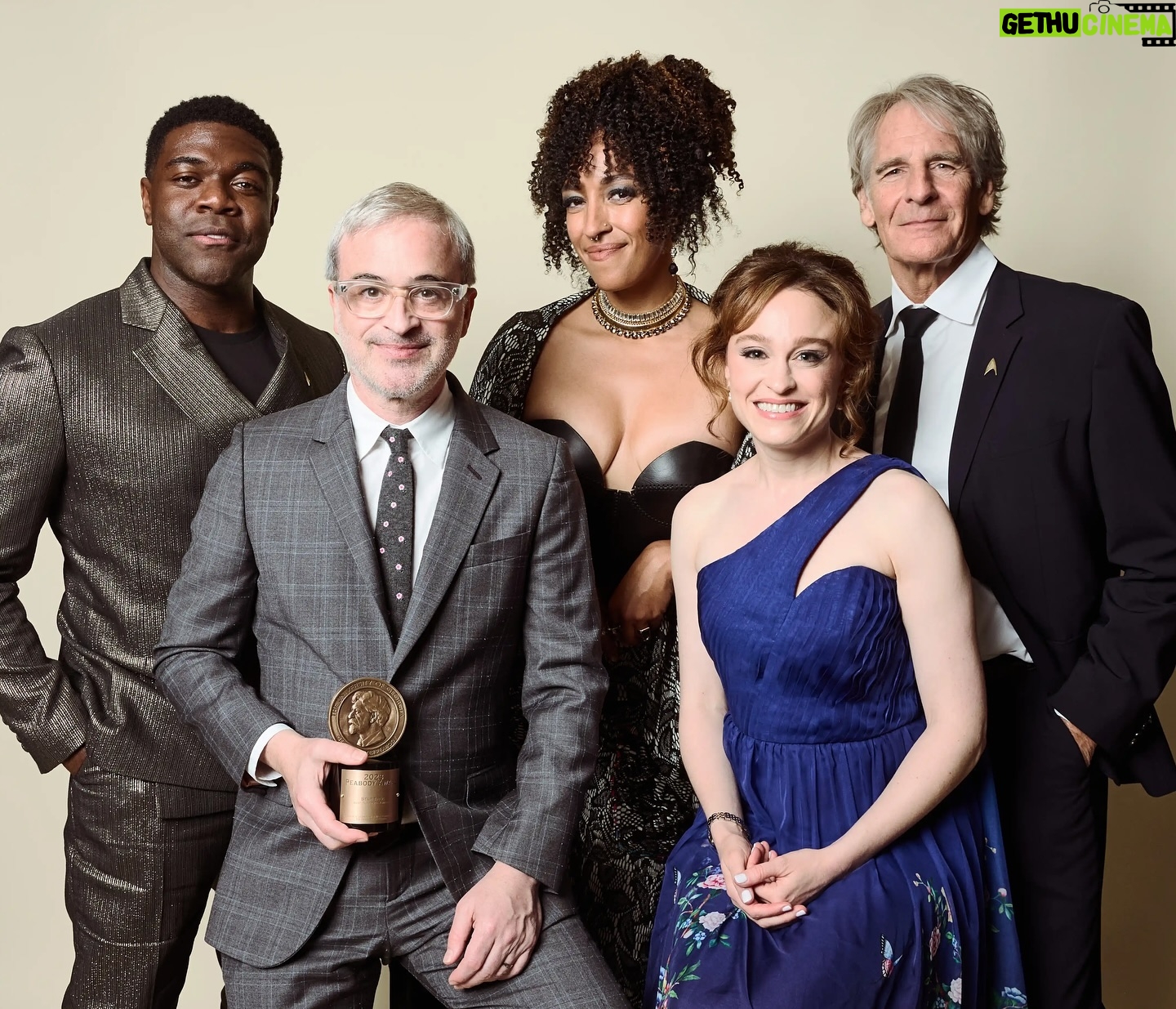 Sam Richardson - 9.1K Likes - On Sunday I attended the @peabodyawards with @startrek as it was honored with The Institutional Award. As a lifelong fan, it was such an honor to celebrate it as a new member of the Star Trek family. 🖖🏾
#startrek #section31 #starfleet #peabodyawards