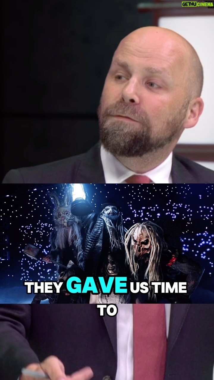Sam Roberts - 368 Likes - The Wyatt Sick6 was all I wanted to talk about coming off of Raw last week. I have no clue what will be talking about - but turn on Peacock right after Raw tonight for a live Raw Talk!
#wweraw #wwe #wrestling #rawtalk #wyattsicks #wyattsick6 #samroberts #notsam #podcast