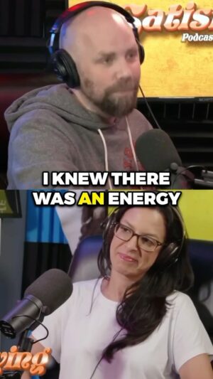 Sam Roberts Instagram - I was so glad I could share this with @mashupnicole on Satisfying.  There was a connection between Drew Barrymore and me at Wrestlemania. It’s undeniable. @meganmorantwwe saw it all happen

Watch Satisfying now!

#nicoleryan #mashup #notsam #samroberts #drewbarrymore #drewbarrymoreshow #wwe #wrestling #wrestlemania