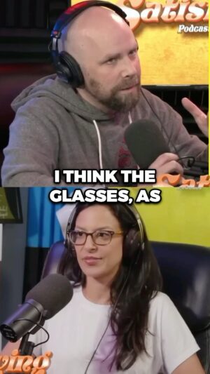 Sam Roberts Instagram - The glasses are honestly a great look on @mashupnicole. But that’s not to say she DOESN’T look like Milton from Office Space - this week’s Satisfying Podcast is a can’t miss! Watch it now

#nicoleryan #mashup #glasses #officespace #milton #hot #samroberts #notsam #satisfying #podcast
