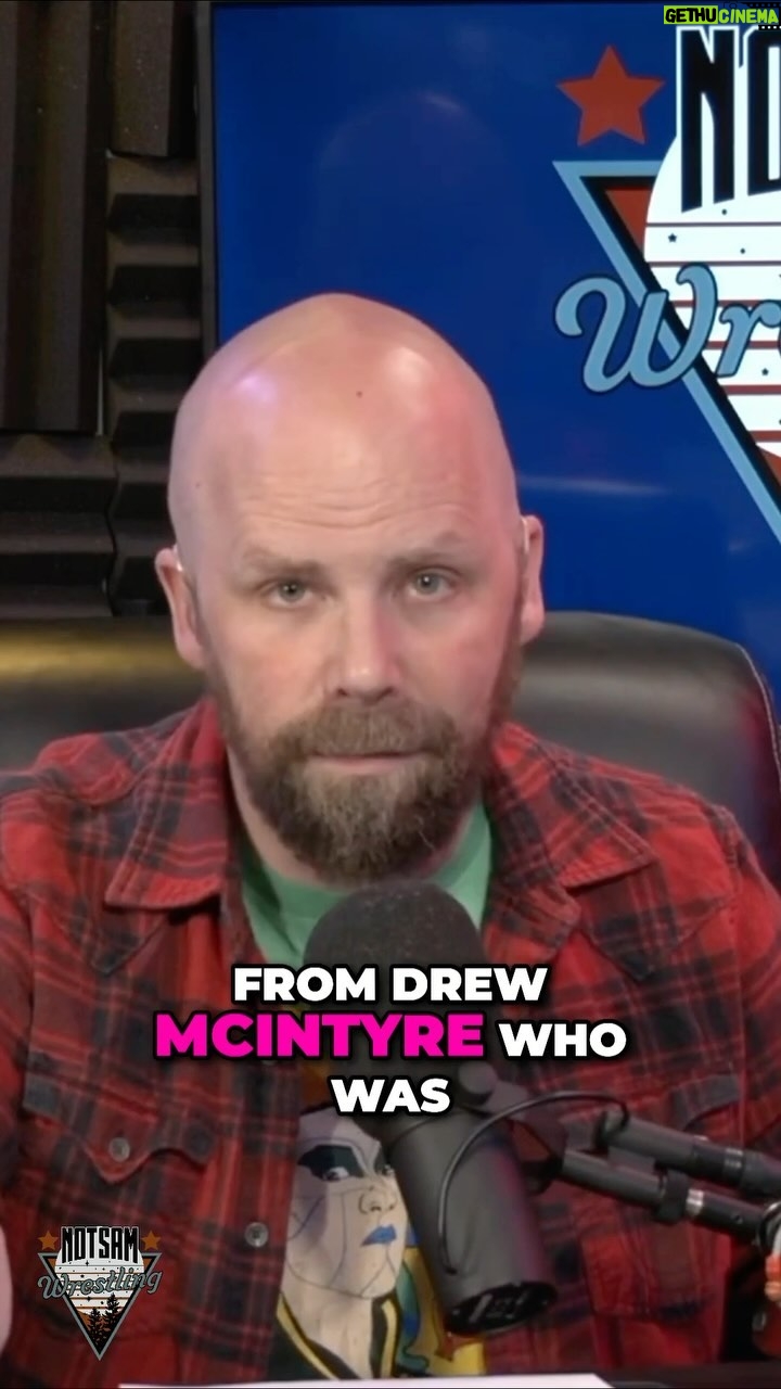 Sam Roberts - 233 Likes - Normalize wrestlers publicly re-signing! And getting swords! And watch or listen to Notsam Wrestling!
#wwe #wrestling #drewmcintyre #finnbalor #contract #podcast #notsam #samroberts