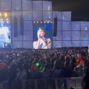 Sam Shahidi Instagram - Rock N Rio 🇧🇷 - 100,000 fans - incredible @justinbieber
