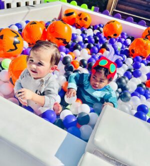 Sam Tsui Instagram - Our “Very Hungry Caterpillar” family costume for @yzinkow and @mollyshoffman84 ‘s fabulous Halloween/Norah’s first birthday party this weekend!! Designed by the one and only @asbryan - Halloween night costume currently a work in progress, so stay tuned!! #veryhungrycaterpillar