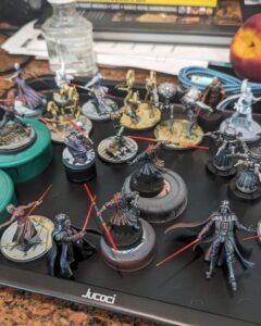 Sam Witwer Instagram - You think I'm playin?
#miniatures #painting #paintingminiatures #mechwarrior #battletech #atomicmass #shatterpoint #legion #starwars