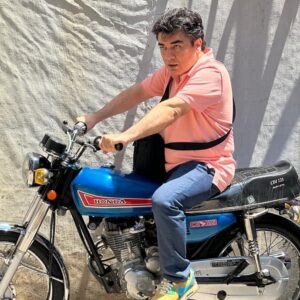 Saman Ehteshami Instagram - داداش تالار احسان شیراز کجاس؟ 
فردا سه شنبه میباس بریم بلد نیستیم