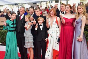 Samantha Isler Instagram - Congratulations to all of the wonderful actors nominated tonight! Just two years ago my dreams came true as I was nominated for best ensemble with this amazing crew for Captain Fantastic!! Can’t wait to to tune in! @sagawards