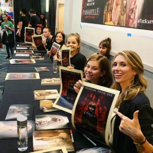 Samara Lee Instagram - Day 1 of @monsterpaloozaofficial with @thescarycloset was one for the books! Had sooooo much fun with the cast of @annabellemovie! Thank you to all of our amazing fans who came out and gave us high fives & showed so much love! Tomorrow we are here from 11-6! Let’s hang out! #samaralee #annabellecomeshome #monsterpalooza #thescarycloset