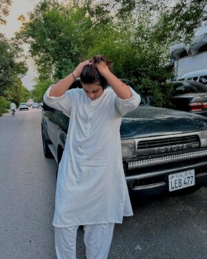 Sami Khan Instagram - Eid Mubarak 🫵🏿🫰🏿