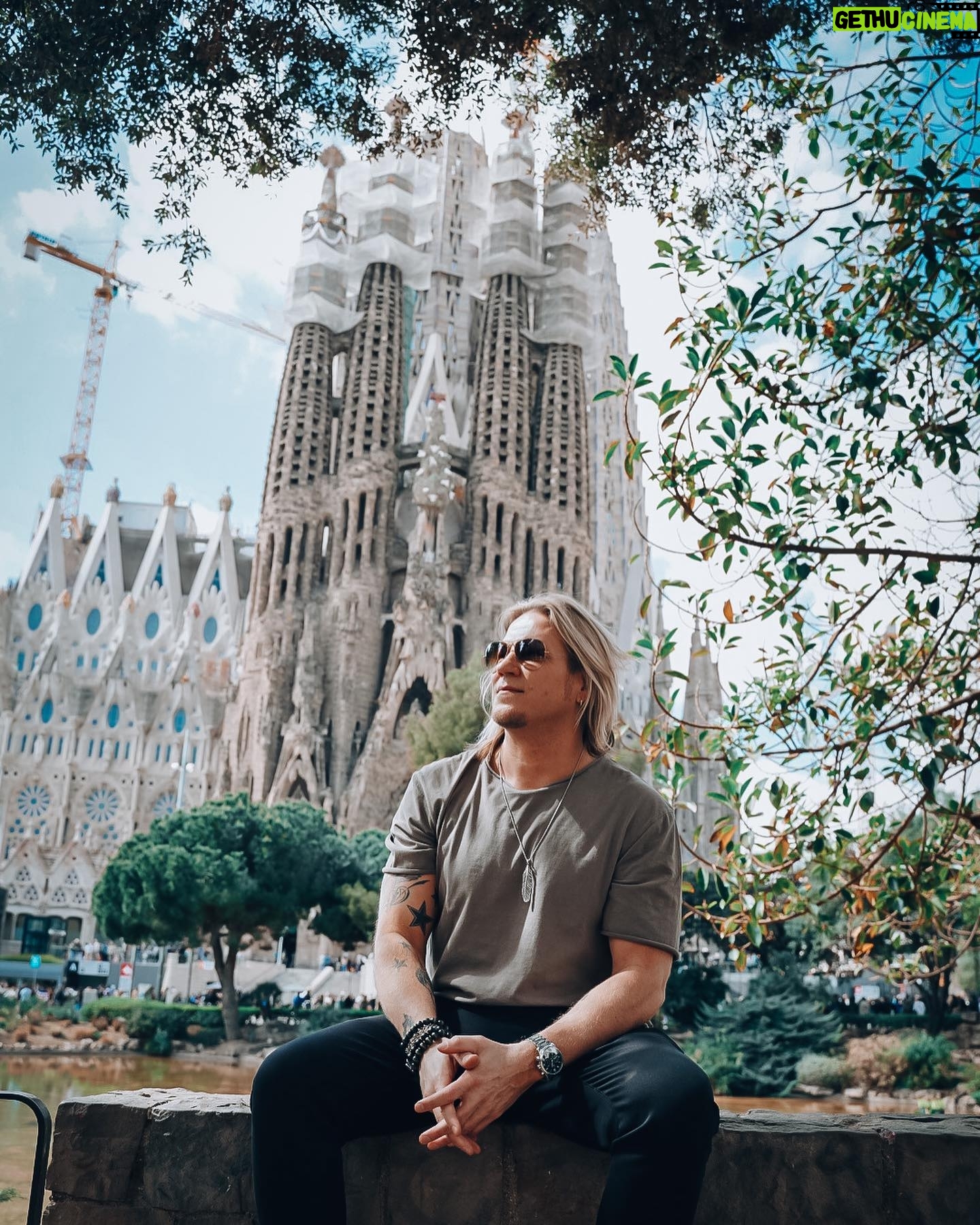 Sami Kuronen - 4.4K Likes - Kirsikkapuiden kukinta - lupaus kesästä, joka on vasta edessä. Parasta ☀️
Terkkuja Barcelonasta!