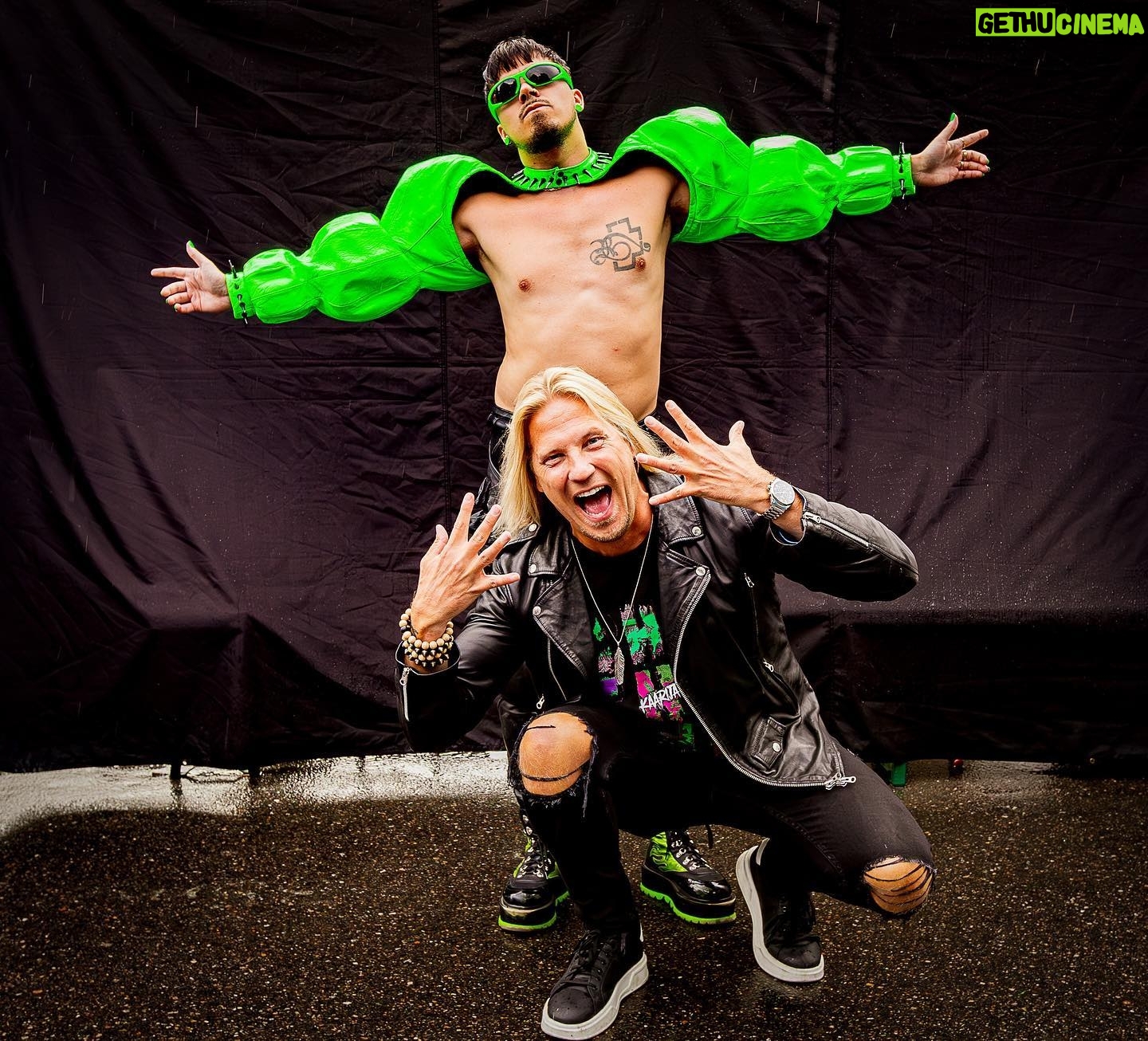 Sami Kuronen - 7.7K Likes - Opeteltiin toistemme tavaramerkit!
It’s Crazy, It’s Party 💚
@paidatonriehuja
@kuopiowinefestival
📷; @pete.hossa.photography