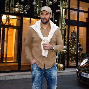 Samir Benzema Instagram - Bonne rentrée à tous 👊🏼 look @spartoogram #menstyle