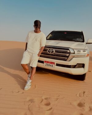 Samuel Arnold Instagram - Abu Dhabi was absolutely amazing! From its rich culture to the diverse entertainment options and stunning landscapes, the entire experience felt surreal. It was truly an unforgettable trip.

Thank you, @visitabudhabi #inabudhabi