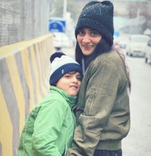 Sana Askari Instagram - Main aur mera baba❤️