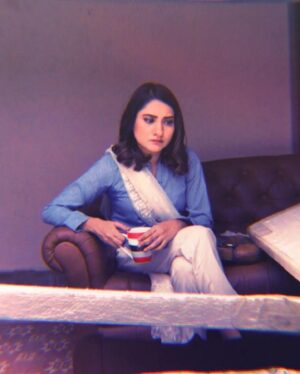 Sana Askari Instagram - Awww @anoushayabbasiofficial u shud be my official photographer ❤️
