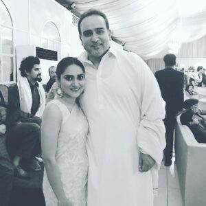 Sana Askari Instagram - Fan moment @abbasalikhan and as usual thank you for the picture @minhajaliaskari u r ❤️