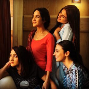 Actress Sana Askari HD Instagram Photos and Wallpapers May 2020