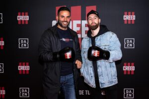 Sandor Martin Instagram - Ayer estuvimos en la Premiere de @creedmovie en Madrid y lo pasamos genial. 🍿🥊

Gracias a @warnerbrosspain por la invitación y el cariño que recibo siempre. Contento de ver a los amigos del boxeo @dazn_es y @wowfc 😍

¡Os aseguro que vale la pena!