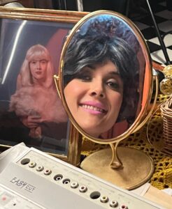 Actress Sandy Honig HD Instagram Photos and Wallpapers January 2024