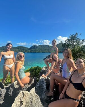 Saniya Iyappan Instagram - Girlhood👙🌊☀️🏖️🐚>>>>>