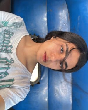 Sanjana Doss Instagram - “Visual balance” 🙅‍♀️