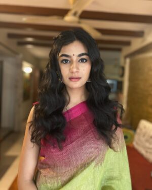 Sanjana Doss Instagram - ಸಂಕ್ರಾಂತಿ ಹಬ್ಬದ ಶುಭಾಶಯಗಳು 🫶🏻
Happy Habba y’all ✨🤍
MUA : @silken_makeupstudio