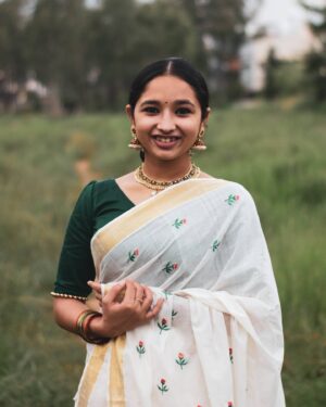 Sanjana dipu Instagram - From wrapping our mother's dupatta to draping the 9 yards, we all grew up.
.
.
.
Picture credits @natureskid__
Outfit @ownyourtradition
Styling and accessories #memyselfandi