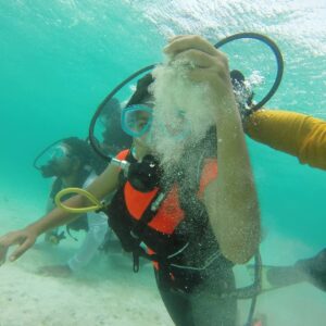Sanjana dipu Instagram - µεράκι

On some days I was shinning like the sun and on other days I slept like a child wherever I got space (yes,even a boat).'Moothon' gave me the opportunity to try out things that excited me (scuba diving) and also helped me overcome some of my fears (falling from heights). Fun fact : My dad and I met with our first 'actual' accident during the shoot. 
I got the chance to play completely different avatars of a beautiful and strong character - 'MULLA'. #bts #moothon #moothonmovie #lakshwadeep #bangaram #mumbai