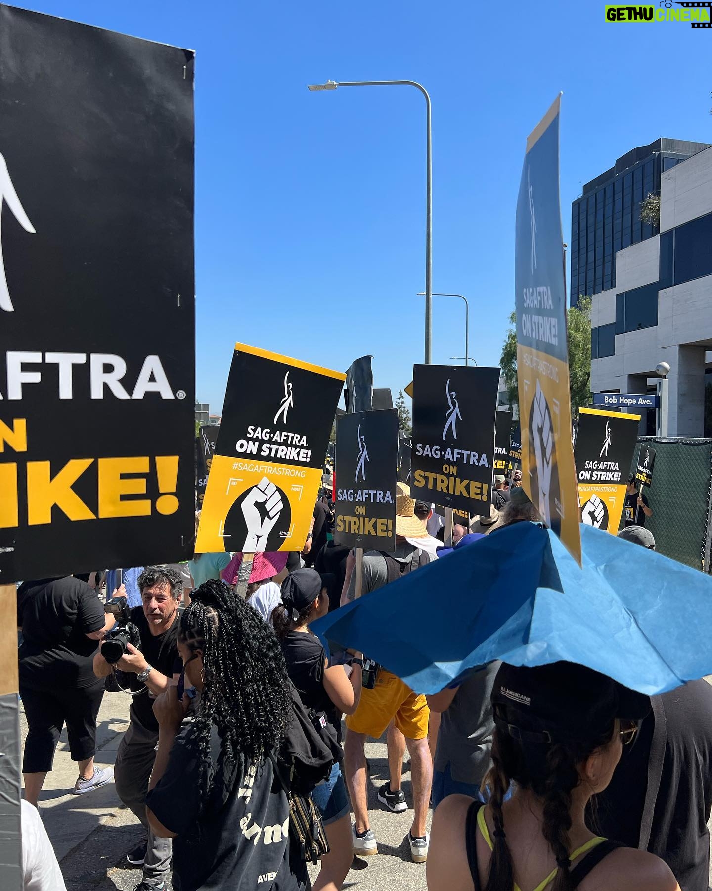 Santiago Cabrera - 9K Likes - Amazing energy on the picket lines today. Stay strong. #unionstrong #sagaftra #wgastrong #sagaftrastrong @jerilryan @thejackcoleman
